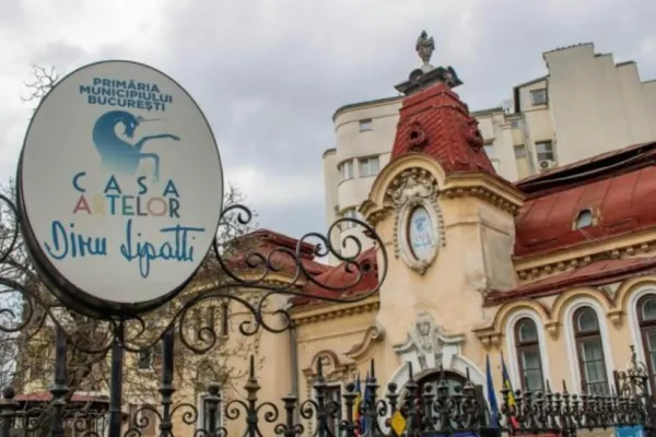 Lovitură în inima Capitalei, cu girul Primăriei lui Nicușor Dan. Monument istoric, lăsat în paragină, pradă rechinilor imobiliari