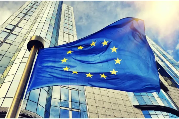 Comisia Europeană cere României să rezolve reforma pensiilor. Țara noastră riscă să piardă sute de miliarde de euro din fondurile europene