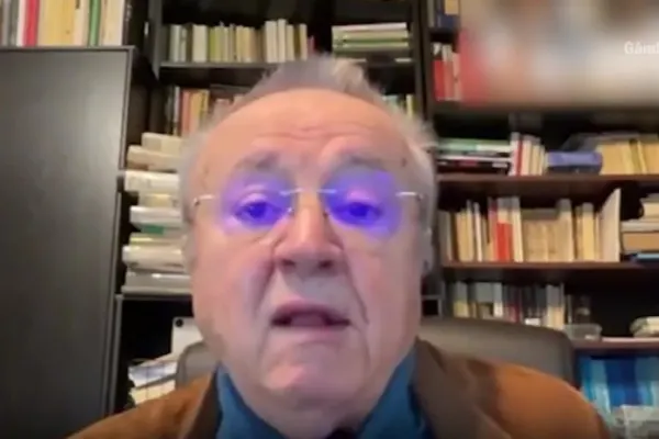 Ion Cristoiu: „CCR amână decizia pensiilor speciale din motive politice!”