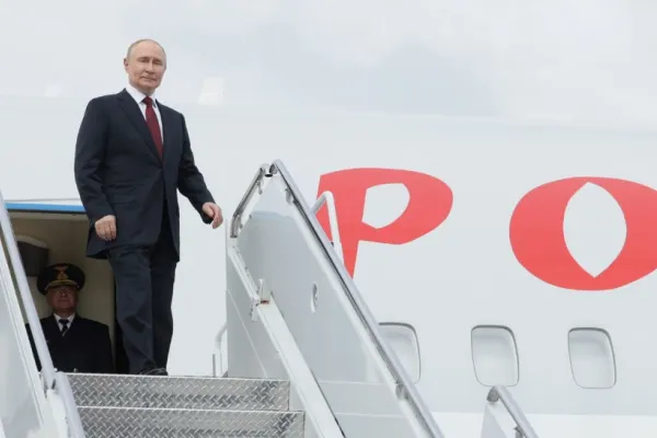 Vladimir Putin va evita spațiul aerian românesc în drumul spre summitul de la Budapesta