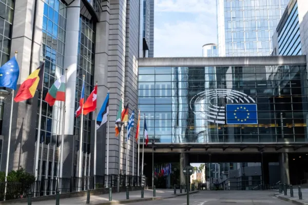 Parlamentul European pregătește un răspuns la încălcările repetate ale spaţiului aerian al României
