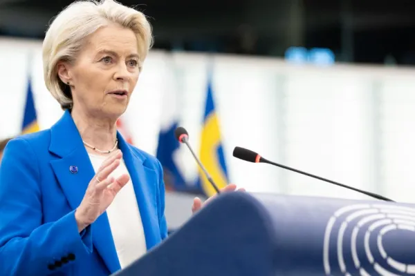 La un pas de prăbușire politică, Ursula Von der Leyen cere sprijin pentru a evita haosul în UE