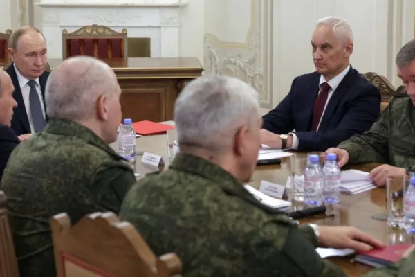 De cât timp are nevoie Putin pentru a ocupa complet regiunile Luhansk, Donetsk, Herson și Zaporojie. Experții au făcut calculul