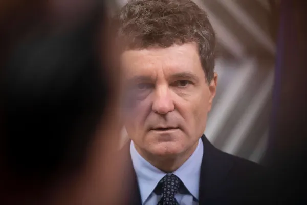 Cum încearcă Nicușor Dan să dreagă situația retragerii a 800 de militari americani din România. Mesajul de ultimă oră de la șeful statului