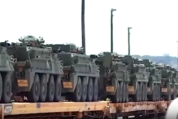 Tren care transporta marfă militară, deraiat după o explozie în Rusia
