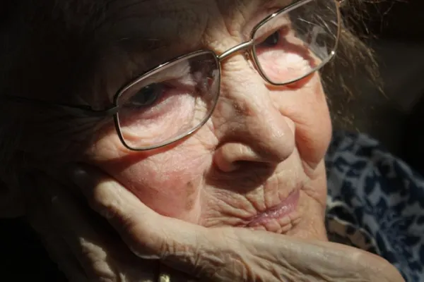 Cifrele care îi sperie pe pensionari: câți bani au pierdut, de fapt, după guvernarea Bolojan