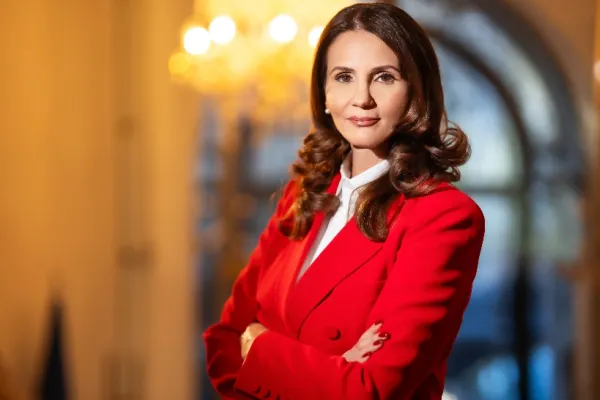 Anca Alexandrescu, dezvăluiri spectaculoase la un an de la anularea alegerilor: Iohannis a salvat „Coaliția Răului”. Dacă un milion de români ieșeau în stradă, poate că lucrurile arătau altfel astăzi – VIDEO