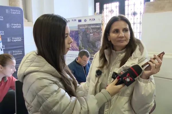 Anca Alexandrescu a descins la Primăria Capitalei: funcționarii s-au încuiat în birouri de frică: "După 8 decembrie, Poliția Locală va lucra doar pentru cetățean. Vă garantez"