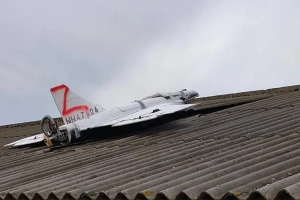 Dronă prăbușită peste o casă în Florești: locuitorii evacuați, autoritățile investighează incidentul