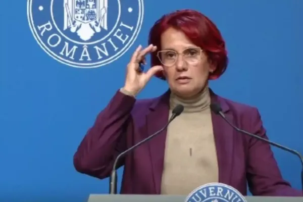 Cum justifică Ioana Ene Dogioiu studiile la privat. Controverse pentru membrii Guvernului după minciunile lui Moșteanu din CV