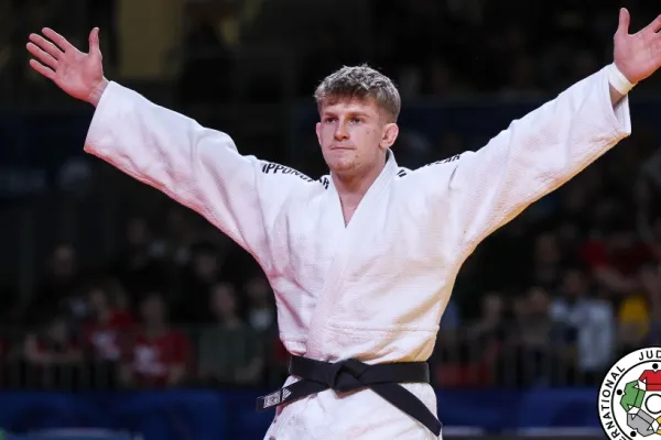 Medalie de aur pentru România! Ioan Dzițac strălucește la Campionatele Europene de Judo