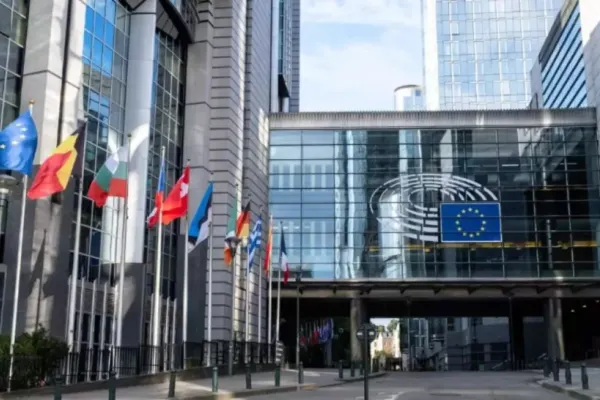 Uniunea Europeană va înființa un Centru pentru Combaterea Dezinformării Ruse