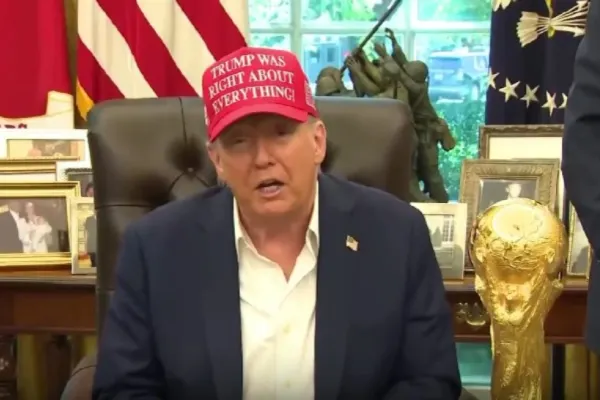 SUA impun tarife de 500% țărilor care fac afaceri cu Rusia. Decizia lui Trump