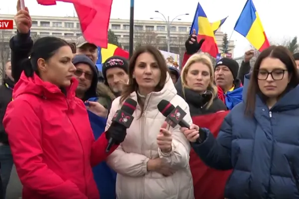 Acuzații grave la protestul fermierilor: „Guvernul ne ignoră”. Anca Alexandrescu, alături de fermieri la manifestația din Piața Victoriei