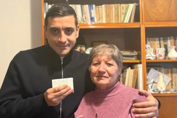 George Simion, mesaj emoționant în ziua alegerilor locale: „Mama m-a rugat să vă transmit - dacă nu ieșim azi la vot, nu avem de ce să ieșim la proteste apoi!”