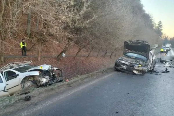 Accident grav pe DN 13, la ieșirea din Odorheiu Secuiesc: șapte răniți, printre care și un copil FOTO