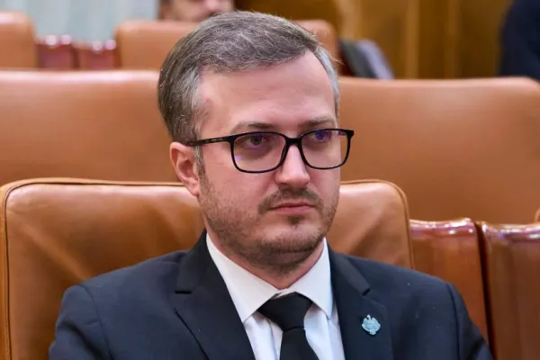 Ștefăniță Avrămescu (AUR): „Creșterea cu 70% a taxelor locale este o lovitură fatală dată românilor și comunităților din toată țara”