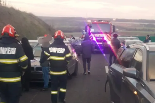 Plan Roșu de Intervenție activat în Olt, după un accident cu 10 autoturisme. 27 de persoane implicate - FOTO/VIDEO