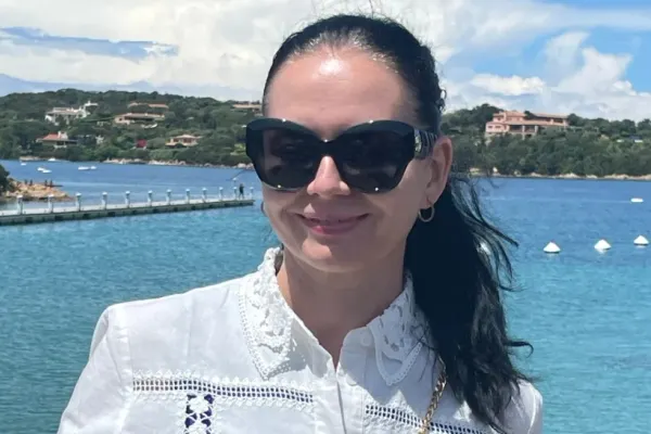 Doliu în lumea magistraturii: judecătoarea Ramona Mornăilă a încetat din viață la 49 de ani, la numai două zile după pensionare