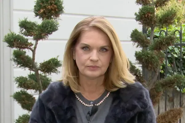 Manuela Hărăbor: „Eu nu găsesc decât un singur nume care poate să ne reprezinte: Anca Alexandrescu”