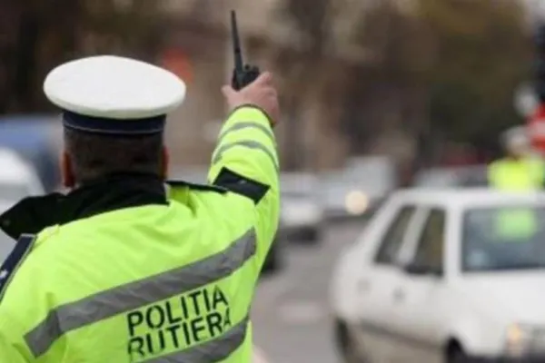 Accident cu o autospecială. Un poliţist şi un jandarm, răniţi într-un accident produs în judeţul Buzău