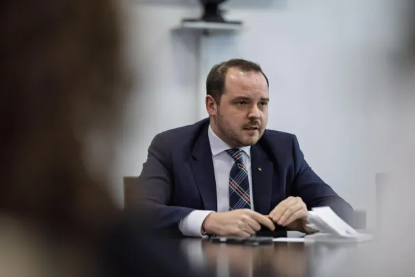 Guvernul alocă 1,9 miliarde de lei din Fondul de rezervă pentru suplimentarea bugetului CNAS. Anunțul ministrului Sănătății