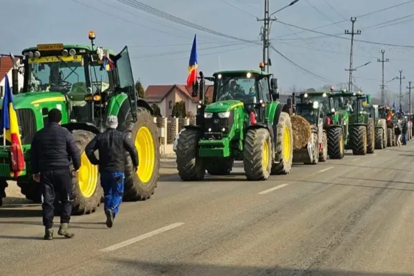 Fermierii noștri dau faliment, Nicușor Dan ne dă mâncare din Brazilia. Răscoala ia amploare