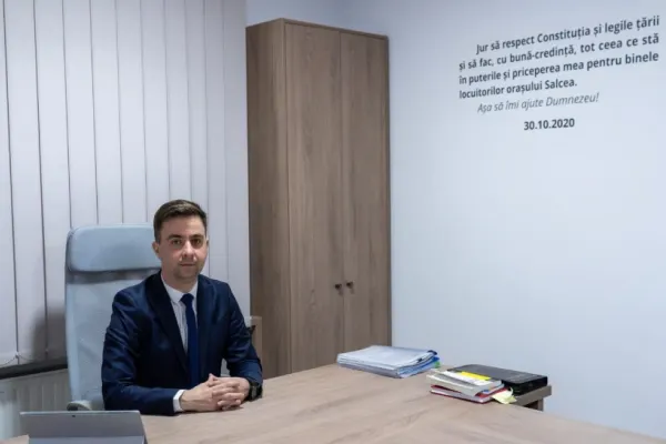 Primar, la un pas de suspendare din cauza măsurilor lui Ilie Bolojan