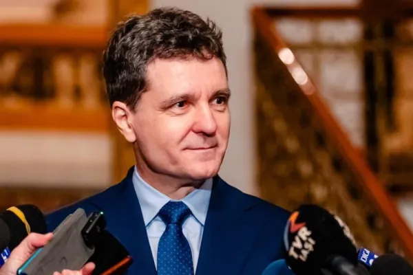 Nicușor Dan, mesaj după incendiul din Bruxelles în care un român a murit: „Gândurile mele sunt alături de familiile îndoliate”