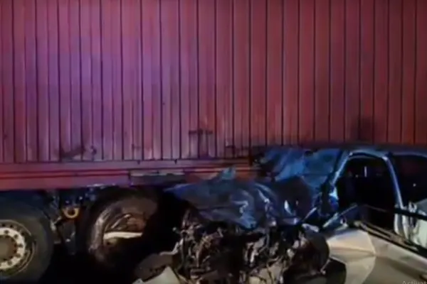 UPDATE: Accident cu victime pe A1, între Deva - Sibiu. O persoană a murit şi două au fost rănite, printre care un copil de 6 ani. Traficul a fost deviat - VIDEO