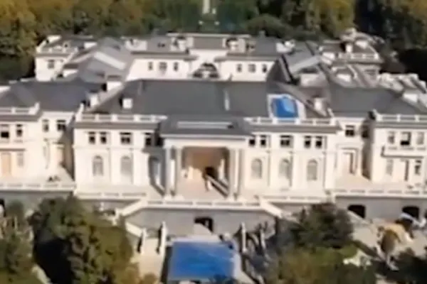 Lux impresionant pentru Putin: palat de 130 de milioane în Crimeea, cu spa, sală de operații și heliport