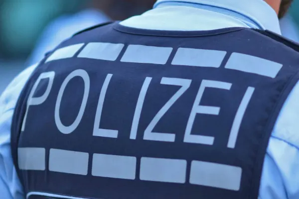 Doi români, ținuți ostatici de un italian înarmat: „Mi-a pus pistolul la tâmplă. A țipat că ne ucide pe toți”. Cât a durat calvarul și cum au scăpat