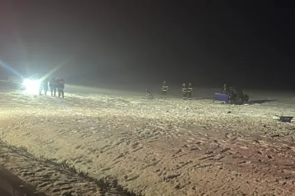 Accident grav în Dolj. Doi oameni au murit după ce autoturismul a părăsit carosabilul și s-a răsturnat