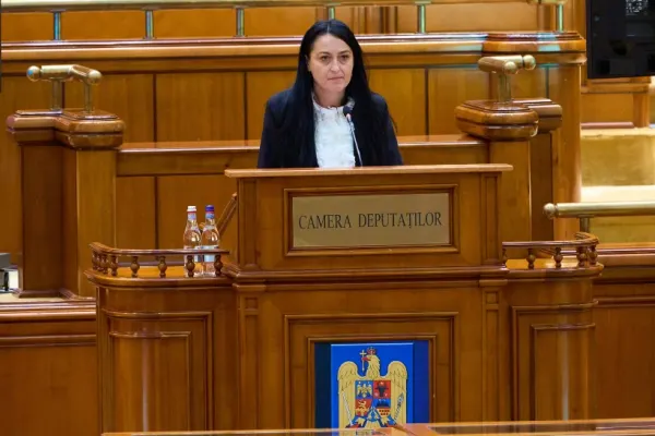 Cristina Butură (AUR) taxează „matematica rece” a Guvernului Bolojan: „Personalul medical nu este moneda voastră de schimb!”