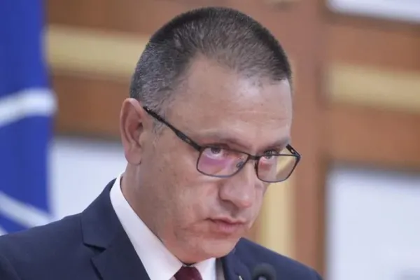 Mihai Fifor: NATO condamnă incursiunile dronelor rusești în spațiul aerian al României
