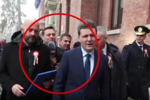 Jurnalist Realitatea PLUS, agresat de oamenii lui Nicușor Dan. Președintele României: „Mă hărțuiți!”