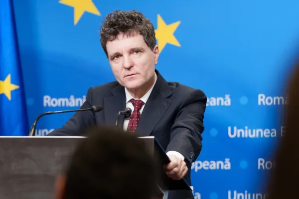Nicușor Dan: Agențiile de rating privesc negativ certurile din coaliția de guvernare. Reproșurile aduse lui Bolojan. Ce crede șeful statului că îi nemulțumește pe români