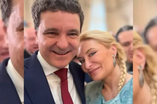 Stenogramele din dosar care îl îngroapă pe Nicușor Dan. Legătura dintre avocata șpăgară și banii pe care nu îi poate justifica