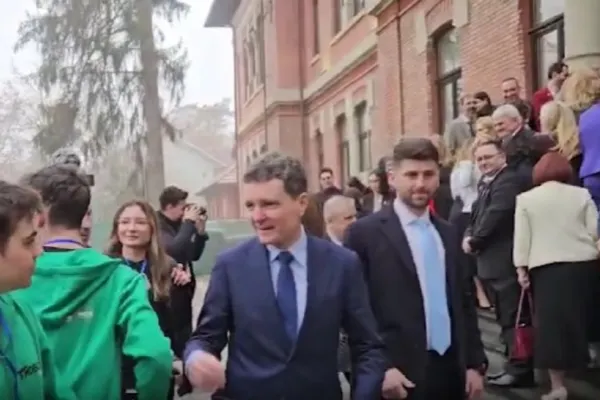 Nicușor Dan se plânge că e hărțuit de presă. Sfidare uriașă