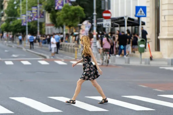Oficial: România are cea mai mare diasporă din Uniunea Europeană. Câți români și-au părăsit țara pentru un trai mai bun?