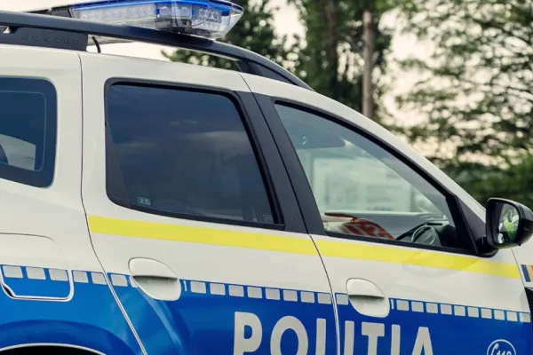 Accident grav în județul Timiș. Copil lovit în plin de o mașină în timp ce traversa strada pe bicicletă