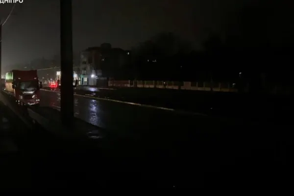 Urgență energetică în Ucraina: primul blackout total după bombardamentele Rusiei, în plină perioadă de ger siberian