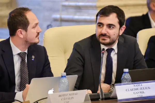 Claudiu Năsui: „Guvernul Bolojan îți rupe picioarele și după îți dă cârjă!”
