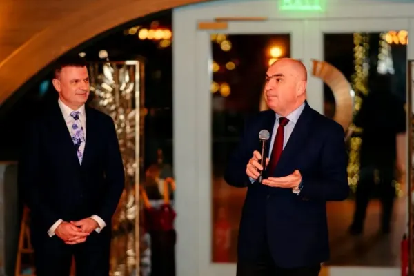 Anca Alexandrescu, dezvăluiri explozive despre omul la ziua căruia a petrecut Ilie Bolojan: „L‑am dat afară din platou!”