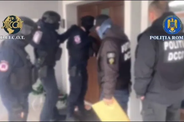 Un polițist de frontieră a sedus o minoră și i-a promis că o ia de nevastă, apoi a exploatat-o sexual în Elveția și Germania