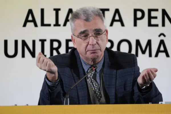 Petrișor Peiu (liderul senatorilor AUR): „Suntem într-un moment periculos pentru evoluția economică și trebuie să aplicăm soluții urgente”