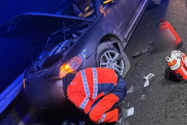 Accident grav în Olt: trafic blocat după ce o mașină a lovit două persoane. Un bărbat a murit