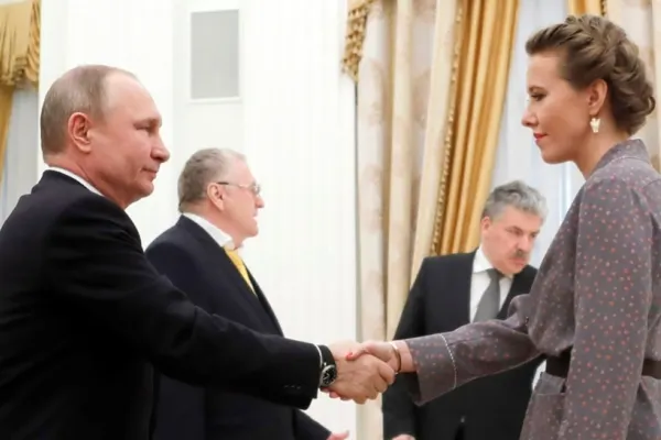 Vladimir Putin, „săpat” chiar de fina sa: „Mor ruși, mor ucraineni”
