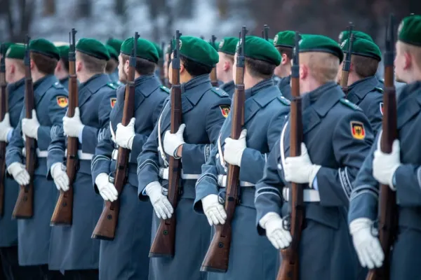 Germania trimite mii de militari în estul Europei, într-o desfășurare fără precedent după al Doilea Război Mondial