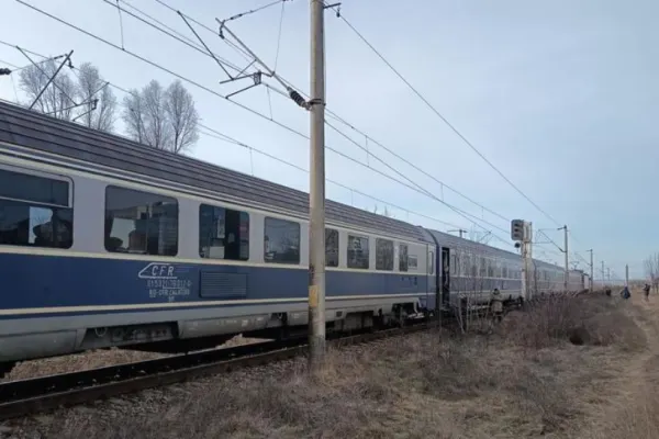 Pieton lovit mortal de un tren intercity, în municipiul Iași: bărbatul nu a mai avut nicio șansă